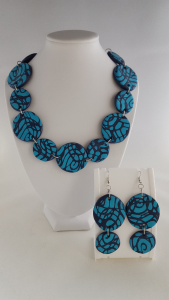 Sieradenset Ocean Twist || materiaal: polymeerklei || setprijs € 80,00, ketting € 60,00, oorbellen €25,00