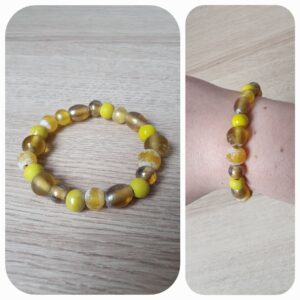 Sieraad Bracelet Venna. Materiaal: Glas. Prijs €15,-