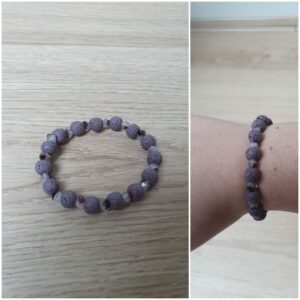 Sieraad Donna Bracelet. Materiaal: natuurstenen. Prijs €15,-