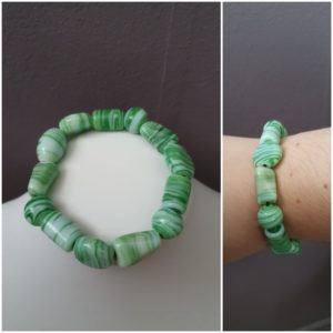 Sieraad Fresh Green Bracelet. Materiaal: Glas. Prijs €15,-