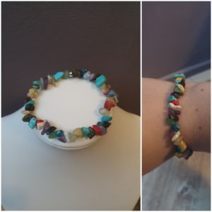 Sieraad Zambia Bracelet. Materiaal: natuurstenen. Prijs €15,-