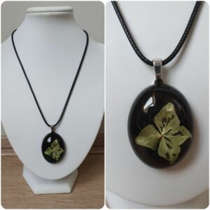 Ketting H146. Materiaal: Epoxy. Prijs €20,-