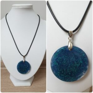 Ketting H188. Materiaal: Epoxy. Prijs €20,-