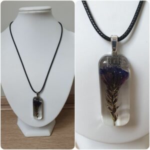 Ketting H196. Materiaal: Epoxy. Prijs €20,-