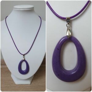 Ketting H209. Materiaal: Epoxy. Prijs €20,-