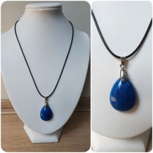 Ketting H79. Materiaal: Epoxy. Prijs €15,-